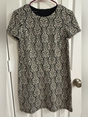 Suite7 Black and Cream Patterned Short-Sleeve Dress Size 4P